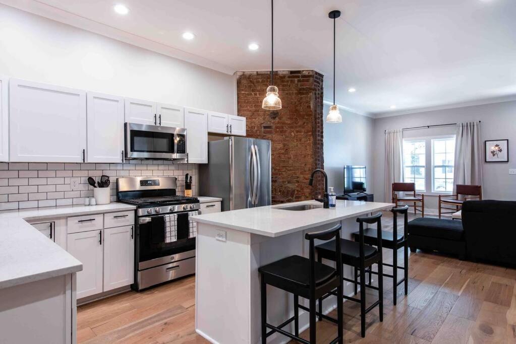 Newly Renovated 3 Bedroom Shelby Park Home **Free Parking** Louisville Ngoại thất bức ảnh